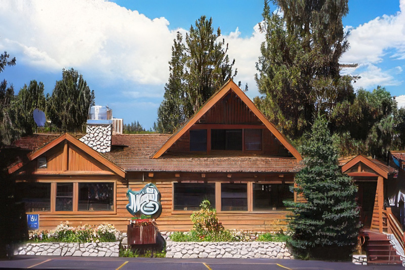 the mogul restuarant mammoth lakes california