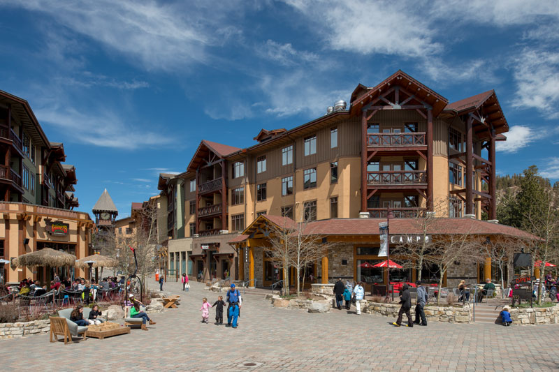 the village at mammoth lakes