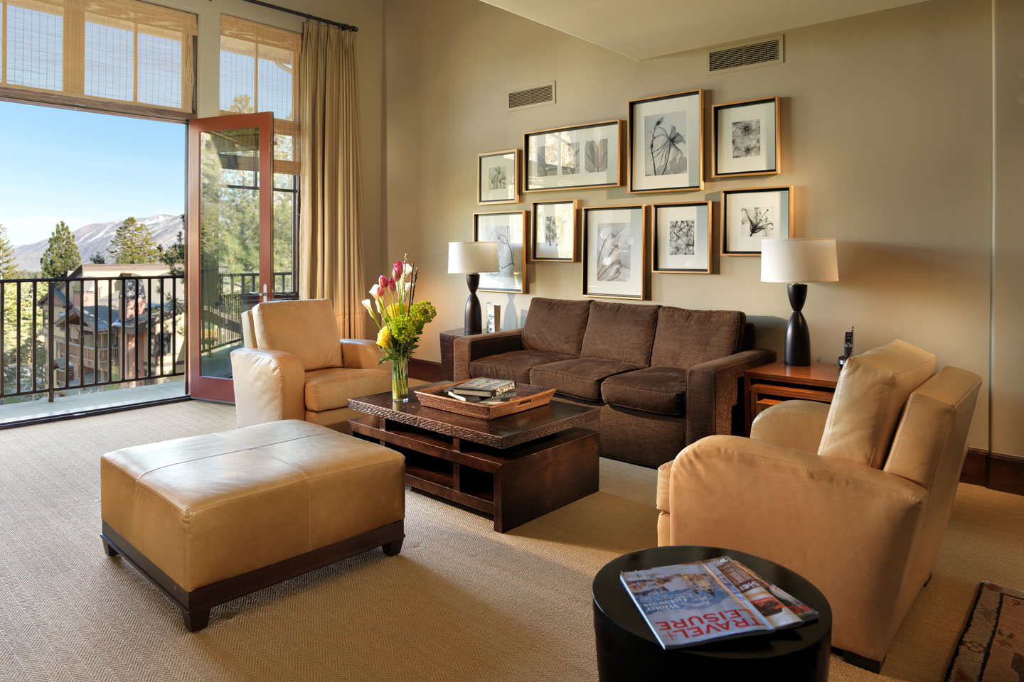 8050 mammoth master bedroom